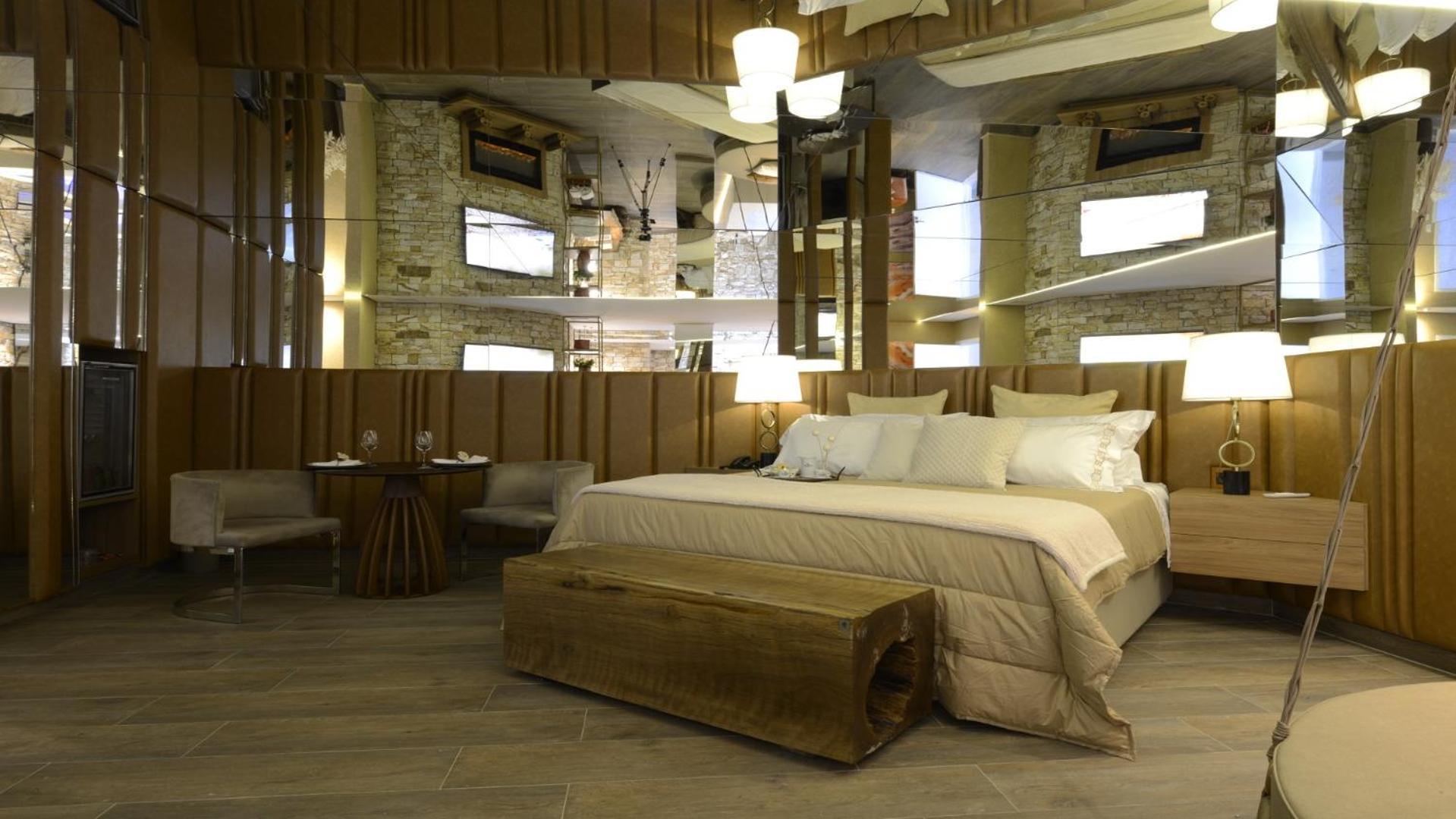 Hotel del amor Palacio *