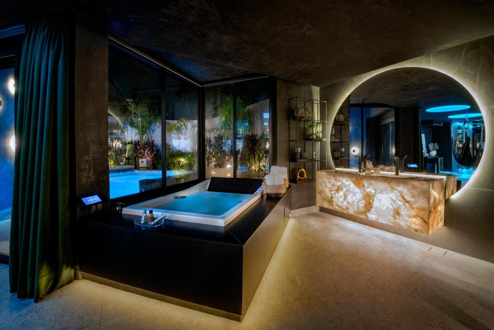 Palacio Hotel del amor