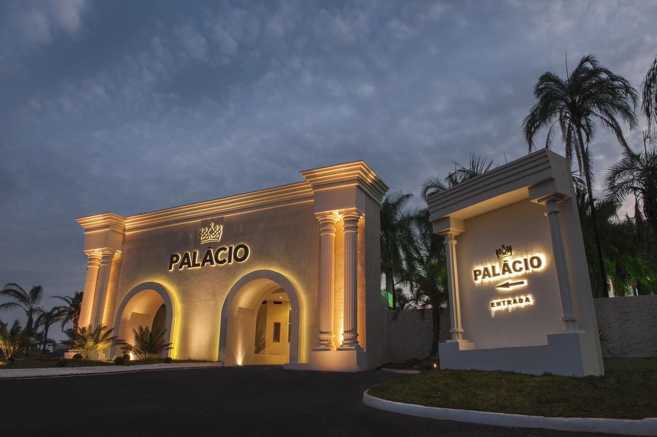 Palacio Hotel del amor *